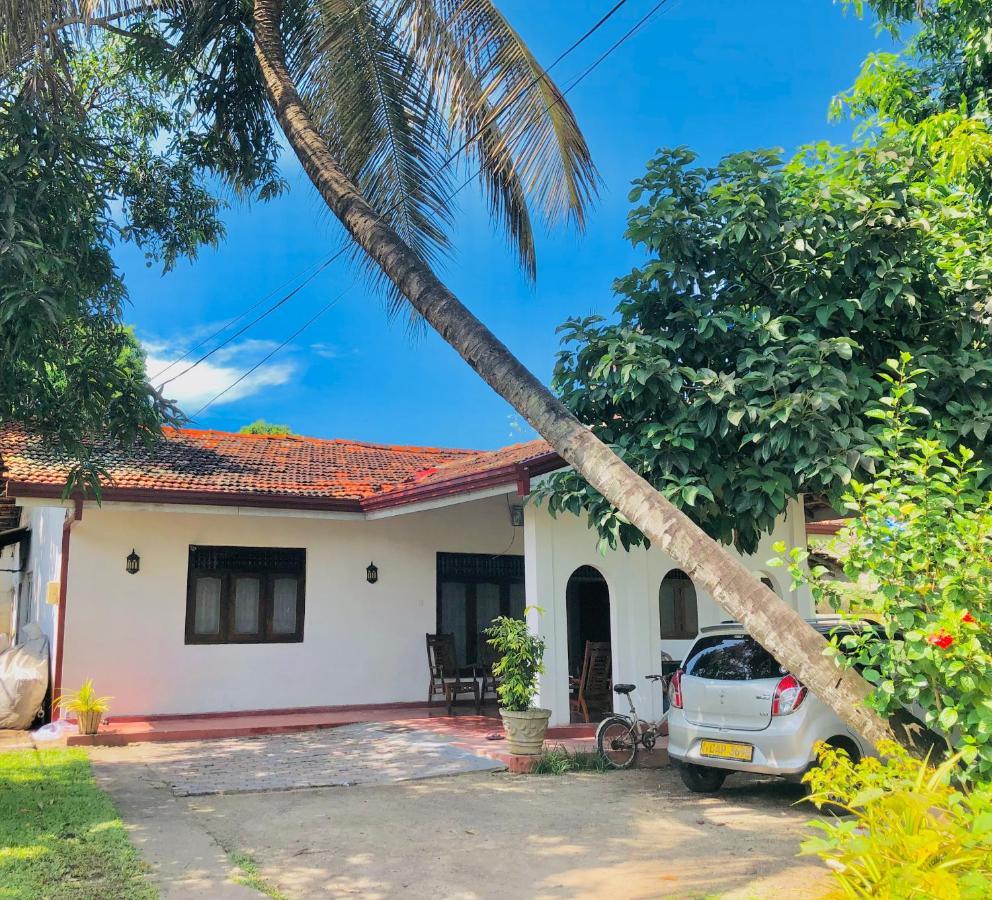 Villa 163 Negombo Exterior foto